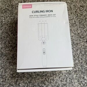 New In Box Never Used 3 Barrel Ceramic Curling Iron Crimper